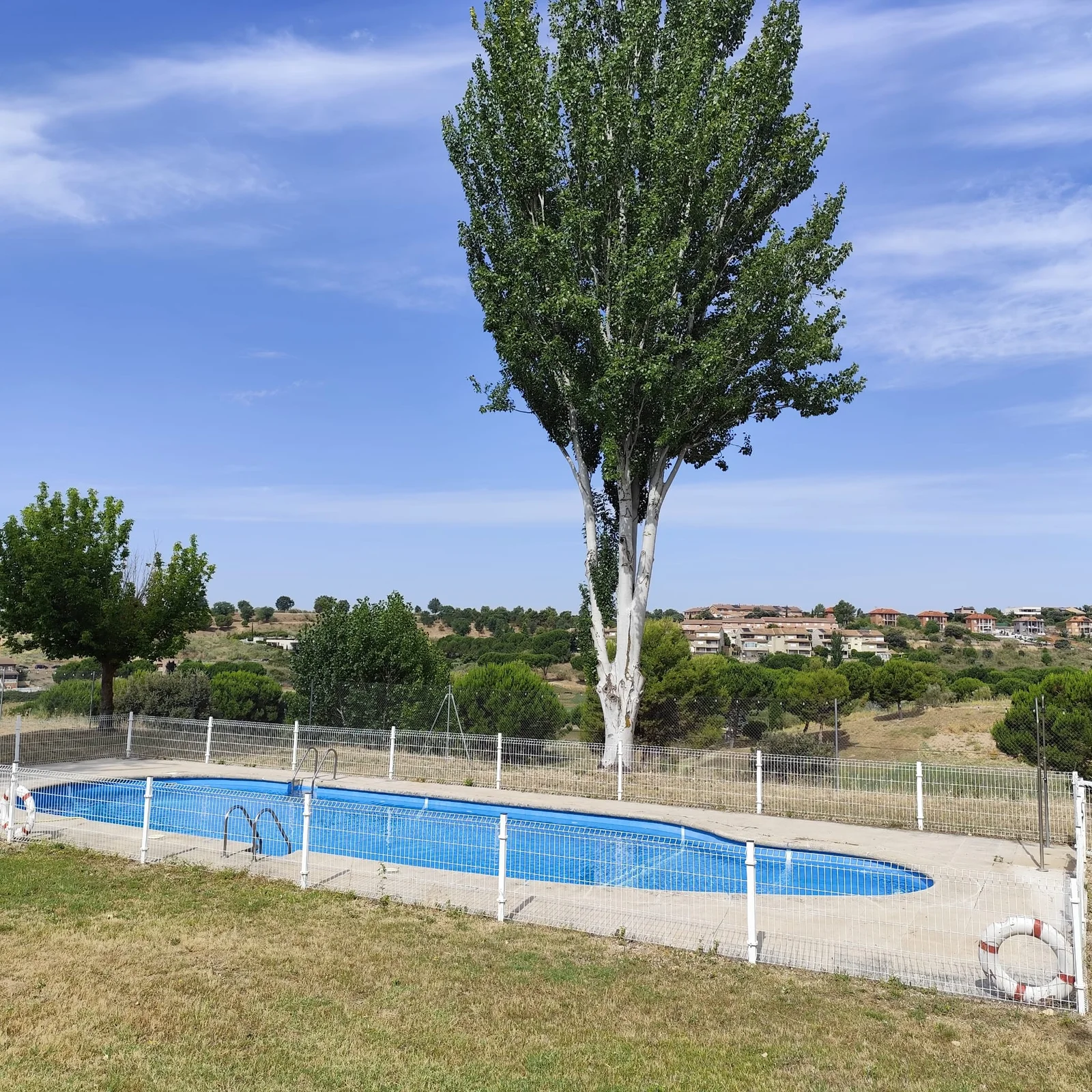 La piscina de verano ya está abierta: normas, accesos y cómo reservar